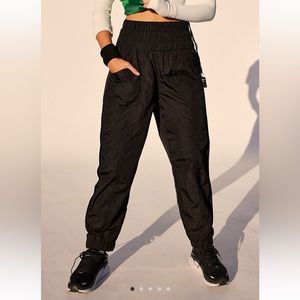 Free people the way home jogger NWOT